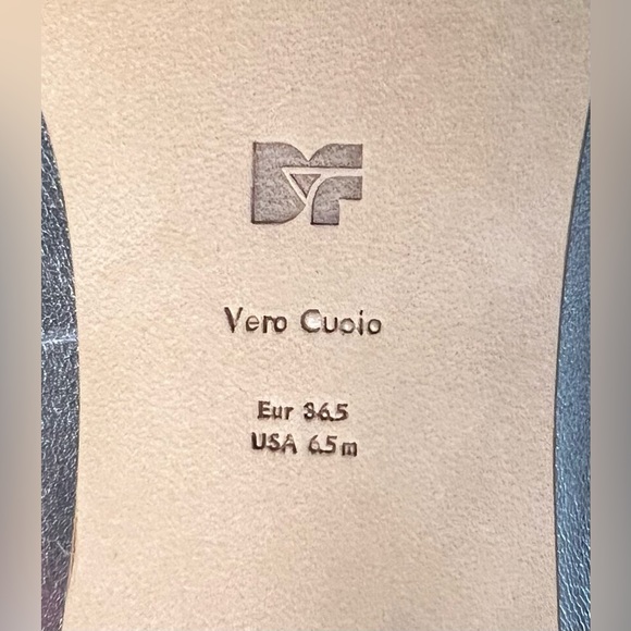 Diane Von Furstenberg Meina Silver Pumps - Picture 7 of 11